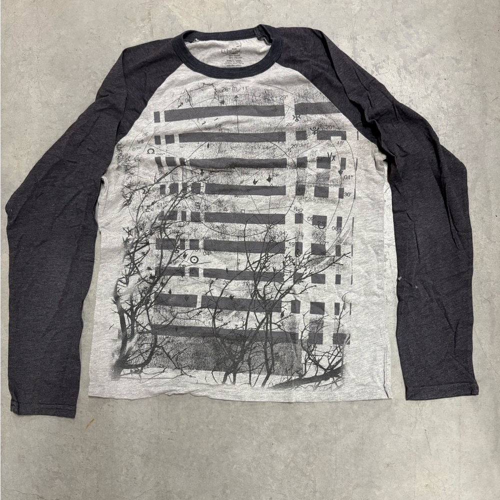 Apt. 9 Black and Gray Graphic Long Sleeve Shirt